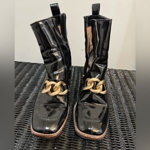Steve Madden Loreen Chain boots. 7.5. Boots worn twice, just simply too small.